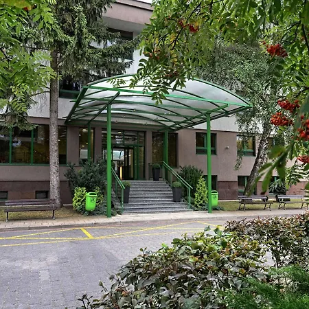 Green Park Conference Centre 3*