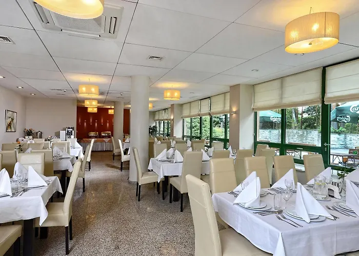 Ośrodek wypoczynkowy Green Park Conference Centre 3*